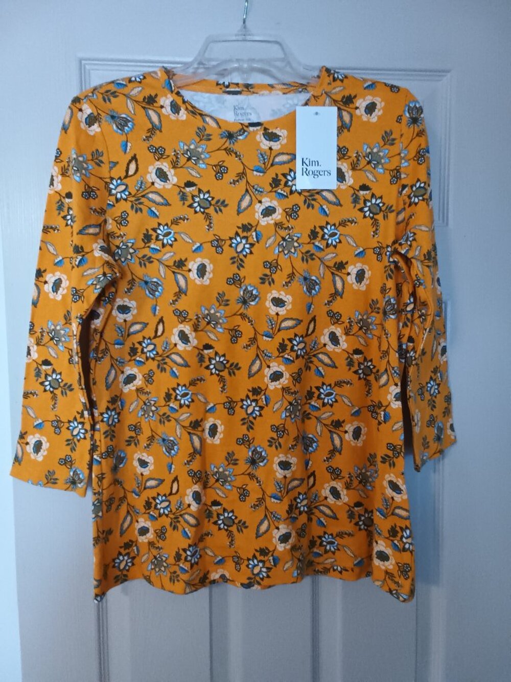 KIM ROGERS Perfectly Soft TEE - Floral - New with Tag!